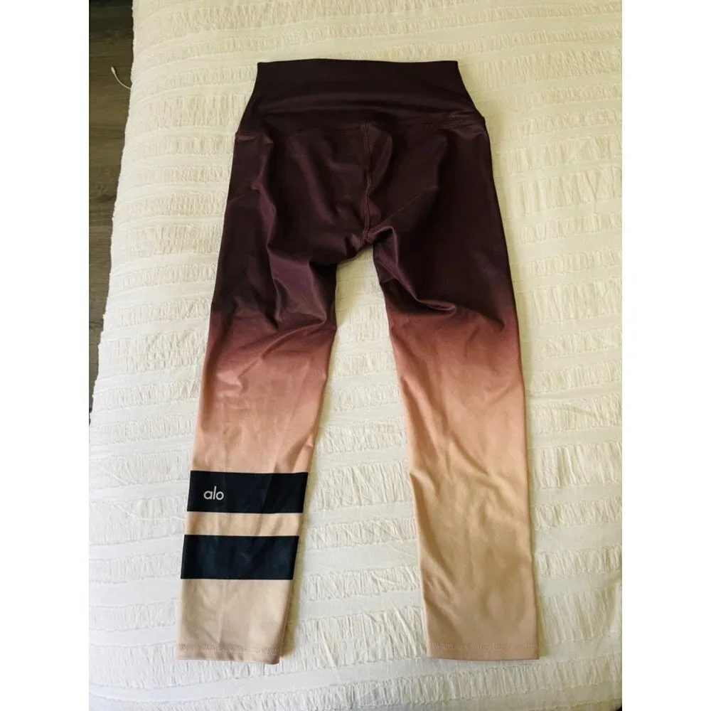 ALO High waisted Airbrushed Cropped Leggings SZ XS